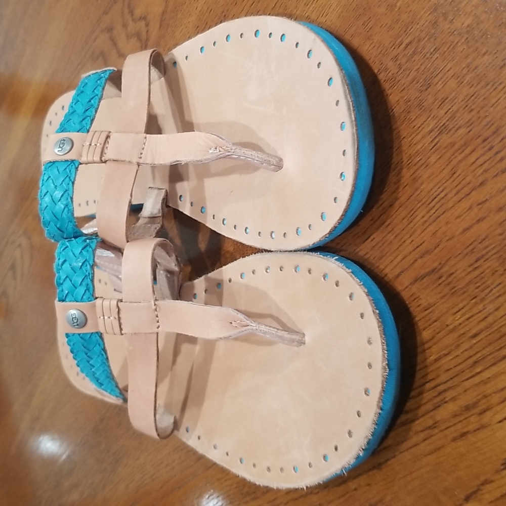 Ugg sandals - Picture 5 of 7